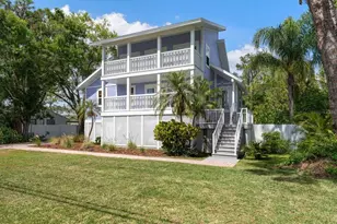 236 Shore Dr, Palm Harbor, FL 34683 - Photo 44