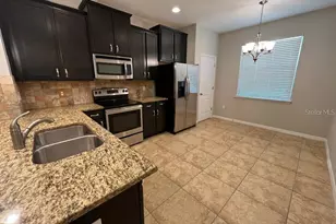 8301 Pine River Rd, Tampa, FL 33637 - Photo 8