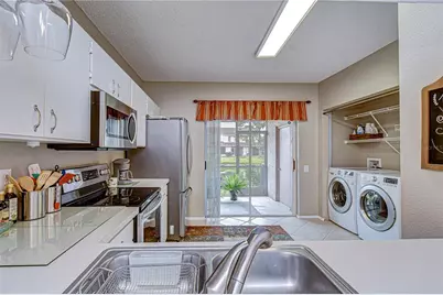 6335 Bayside Key Drive, Tampa, FL 33615 - Photo 12