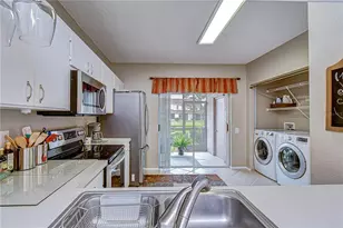 6335 Bayside Key Dr, Tampa, FL 33615 - Photo 12