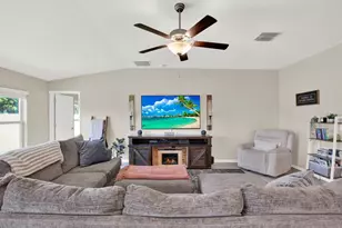 4475 Eternal Prince Dr, Sun City Center, FL 33573 - Photo 12