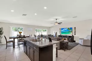 4475 Eternal Prince Dr, Sun City Center, FL 33573 - Photo 4