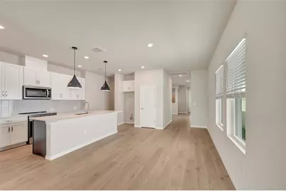 31232 Pendleton Landing Circle, Wesley Chapel, FL 33545 - Photo 6
