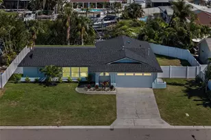 4568 40th St S, Saint Petersburg, FL 33711 - Photo 2