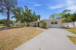 7700 16th Ave N, Saint Petersburg, FL 33710 - Photo 2
