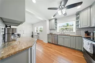 7700 16th Ave N, Saint Petersburg, FL 33710 - Photo 14