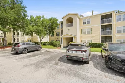 18367 Bridle Club Drive #18367, Tampa, FL 33647 - Photo 2