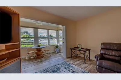 5020 Brittany Drive S #125, Saint Petersburg, FL 33715 - Photo 12