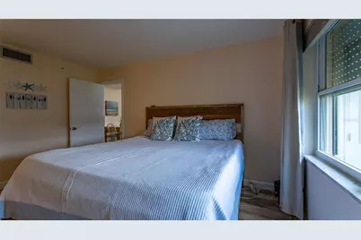 5020 Brittany Drive S #125, Saint Petersburg, FL 33715 - Photo 20