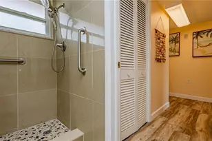 5020 Brittany Dr S, Saint Petersburg, FL 33715 - Photo 22
