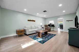 859 Oxford Ct, Dunedin, FL 34698 - Photo 6