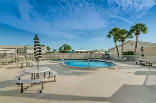 859 Oxford Ct, Dunedin, FL 34698 - Photo 36