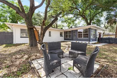 8510 N Seminole Avenue, Tampa, FL 33604 - Photo 8