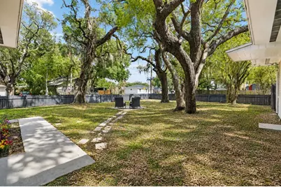 8510 N Seminole Avenue, Tampa, FL 33604 - Photo 8