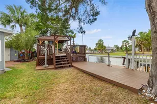 7235 Maryland Ave, Hudson, FL 34667 - Photo 18