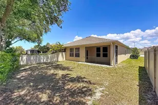 1027 Orca Ct, Holiday, FL 34691 - Photo 4