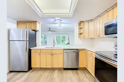 11237 Cedar Hollow Lane, Tampa, FL 33618 - Photo 6