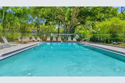 2650 Countryside Boulevard #B307, Clearwater, FL 33761 - Photo 32