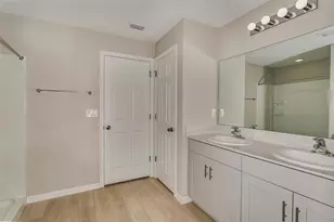 34987 Arbor Retreat Dr, Dade City, FL 33525 - Photo 8