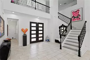 7865 Marsh Pointe Dr, Tampa, FL 33635 - Photo 4