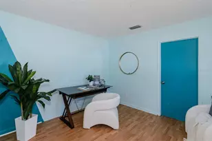 1435 77th Ave N, Saint Petersburg, FL 33702 - Photo 22