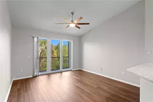 943 Normandy Trace Rd, Tampa, FL 33602 - Photo 14