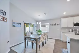 2096 Golden Beak Dr, Eagle Lake, FL 33839 - Photo 10
