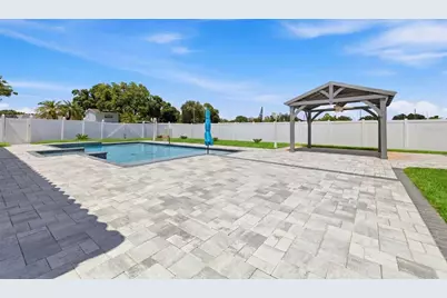 5550 64th Avenue N, Pinellas Park, FL 33781 - Photo 36