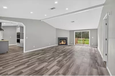 31326 Tyndall Road, Wesley Chapel, FL 33545 - Photo 4