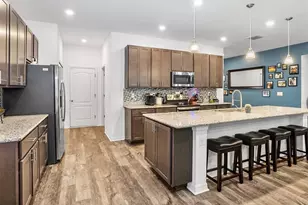 12444 Brick Cobblestone Dr, Riverview, FL 33579 - Photo 4