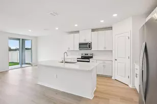 10436 Abundance Grv Wy, Parrish, FL 34219 - Photo 12