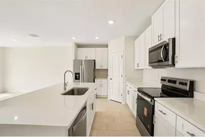 12574 Hourglass Way, Dade City, FL 33525 - Photo 12