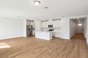 12574 Hourglass Wy, Dade City, FL 33525 - Photo 6
