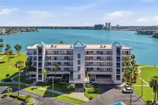 8021 Sailboat Key Blvd S, Saint Pete Beach, FL 33707 - Photo 38