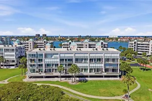 8021 Sailboat Key Blvd S, Saint Pete Beach, FL 33707 - Photo 36