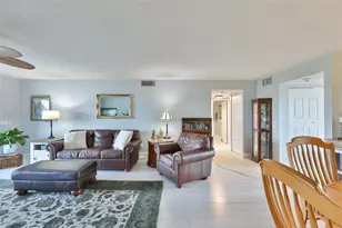 1581 Gulf Blvd, Clearwater Beach, FL 33767 - Photo 12