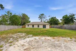 4907 Bradford Ln, Tampa, FL 33624 - Photo 46