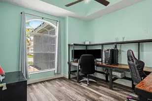 1656 Pinyon Pine Dr, Sarasota, FL 34240 - Photo 26
