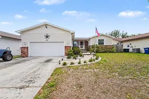 429 Manor Blvd, Palm Harbor, FL 34683 - Photo 1