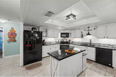 429 Manor Boulevard, Palm Harbor, FL 34683 - Photo 12