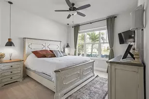 4914 Lakeshore Oaks Ct, Tampa, FL 33624 - Photo 18