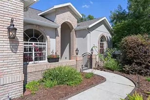 7127 Auburn Ln, New Port Richey, FL 34654 - Photo 2