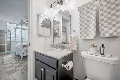 2424 W Tampa Bay Boulevard #M104, Tampa, FL 33607 - Photo 12