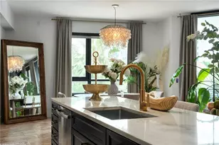 111 N 12th St, Tampa, FL 33602 - Photo 12
