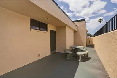 1610 N Myrtle Avenue, Clearwater, FL 33755 - Photo 32