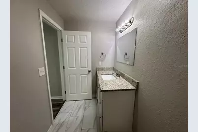 9725 Fox Hollow Road, Tampa, FL 33647 - Photo 12