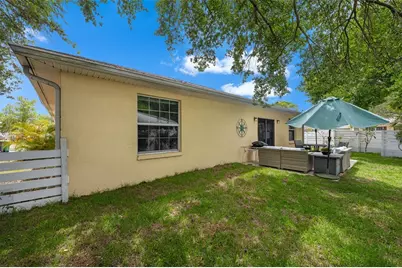 3217 W Bay Avenue, Tampa, FL 33611 - Photo 40