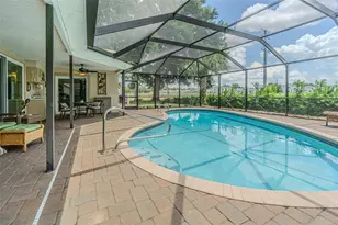 6132 Silver Oaks Dr, Zephyrhills, FL 33542 - Photo 20