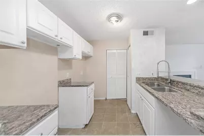 115 112th Avenue NE #703, Saint Petersburg, FL 33716 - Photo 12