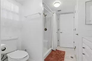 5246 Amanda St, Zephyrhills, FL 33542 - Photo 24